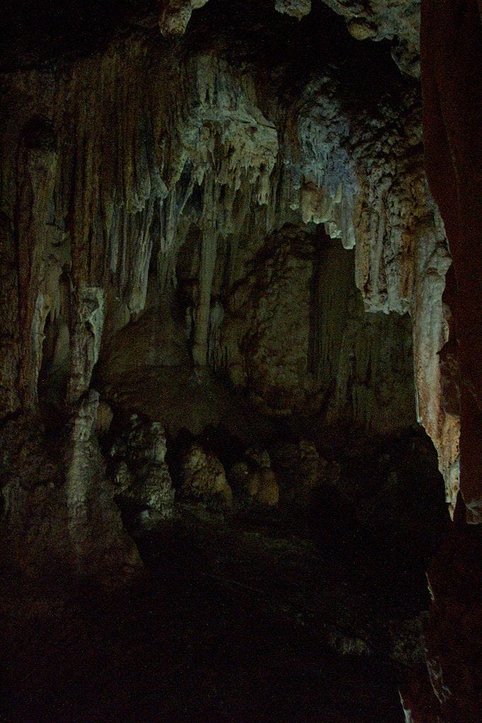 Neanderthal drawings in Nerja Cave